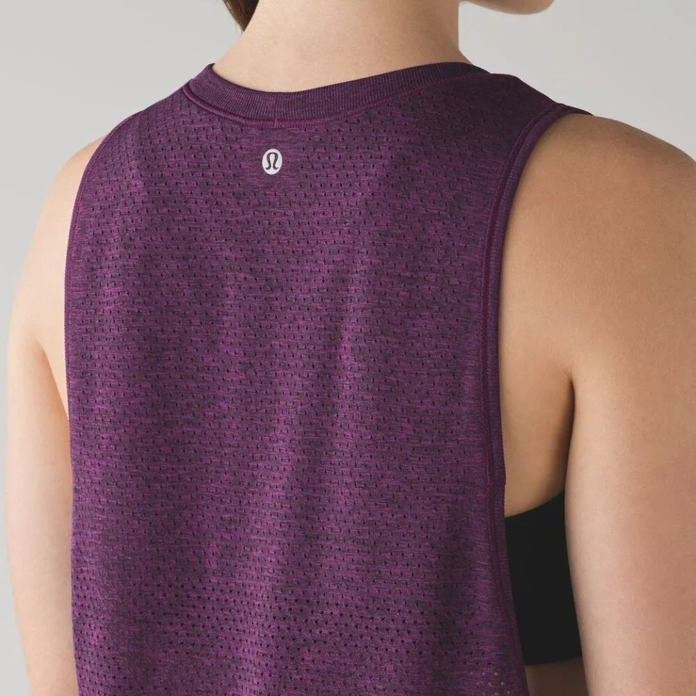 Lululemon Breeze By‎ Muscle Tank in Aurora / Black